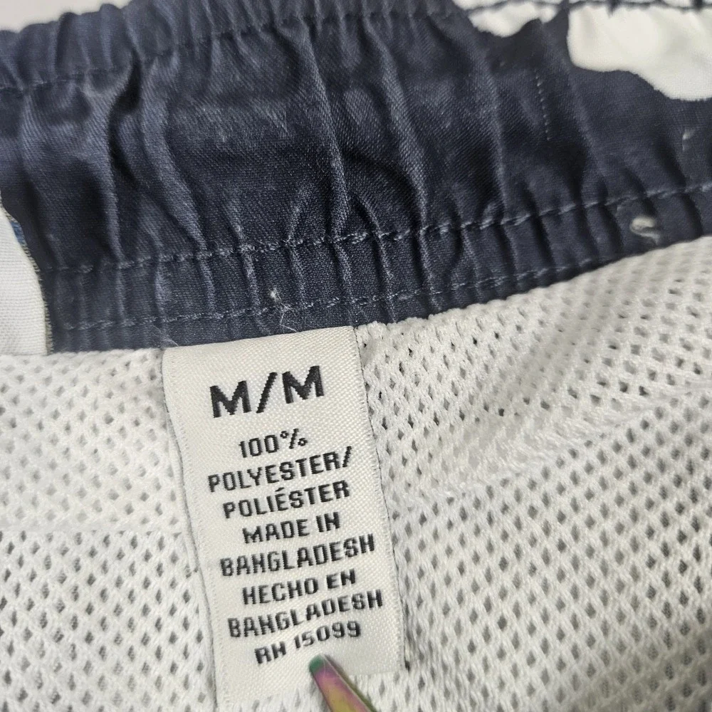 Covington Swim Trunks Mens M Blue White Hawaiian‎ Floral Board Summer Shorts